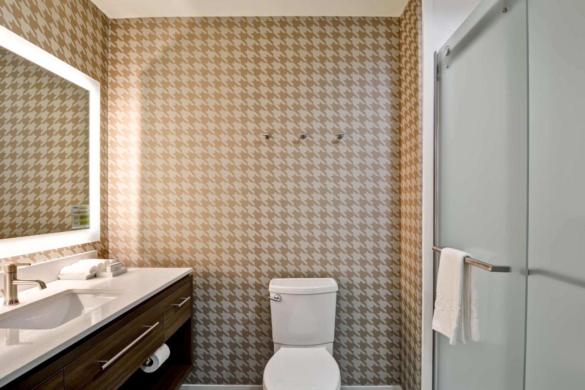 Home2 Suites By Hilton Okc Midwest City Tinker Afb Eksteriør billede