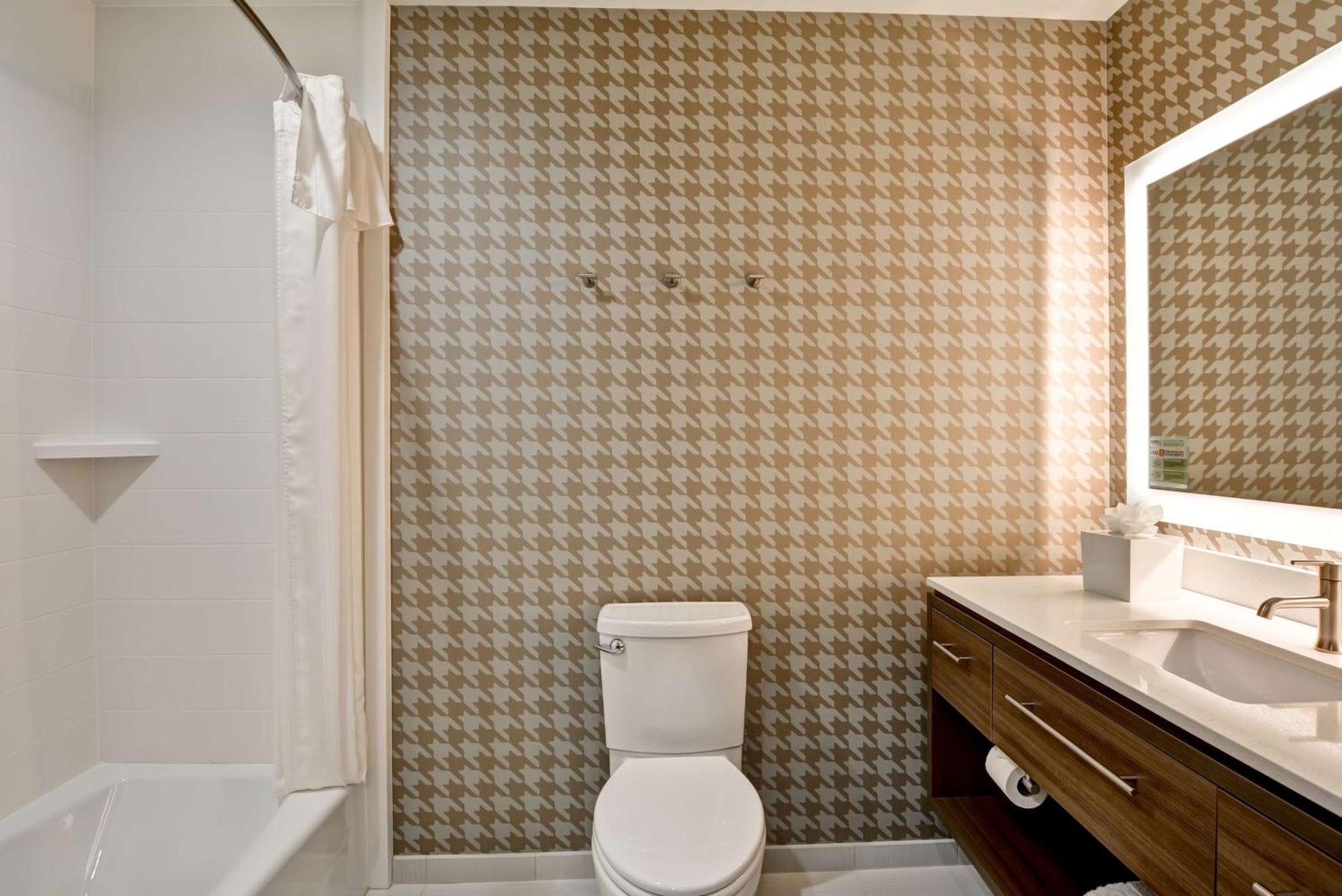 Home2 Suites By Hilton Okc Midwest City Tinker Afb Eksteriør billede